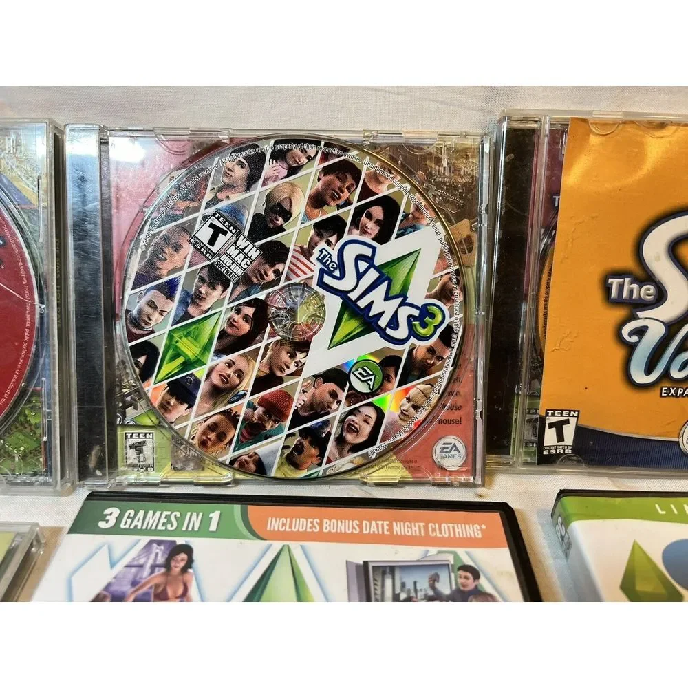 Sims PC Game Lot Of 10.Sims 3, Sims 4, Sims Online And‎ Several Expansion Packs